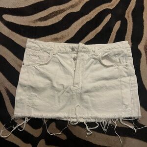 Zara White Distressed Mini Skirt